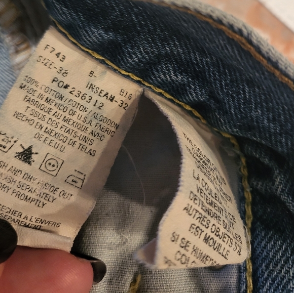 TOMMY Jean's 38 - Picture 3 of 3